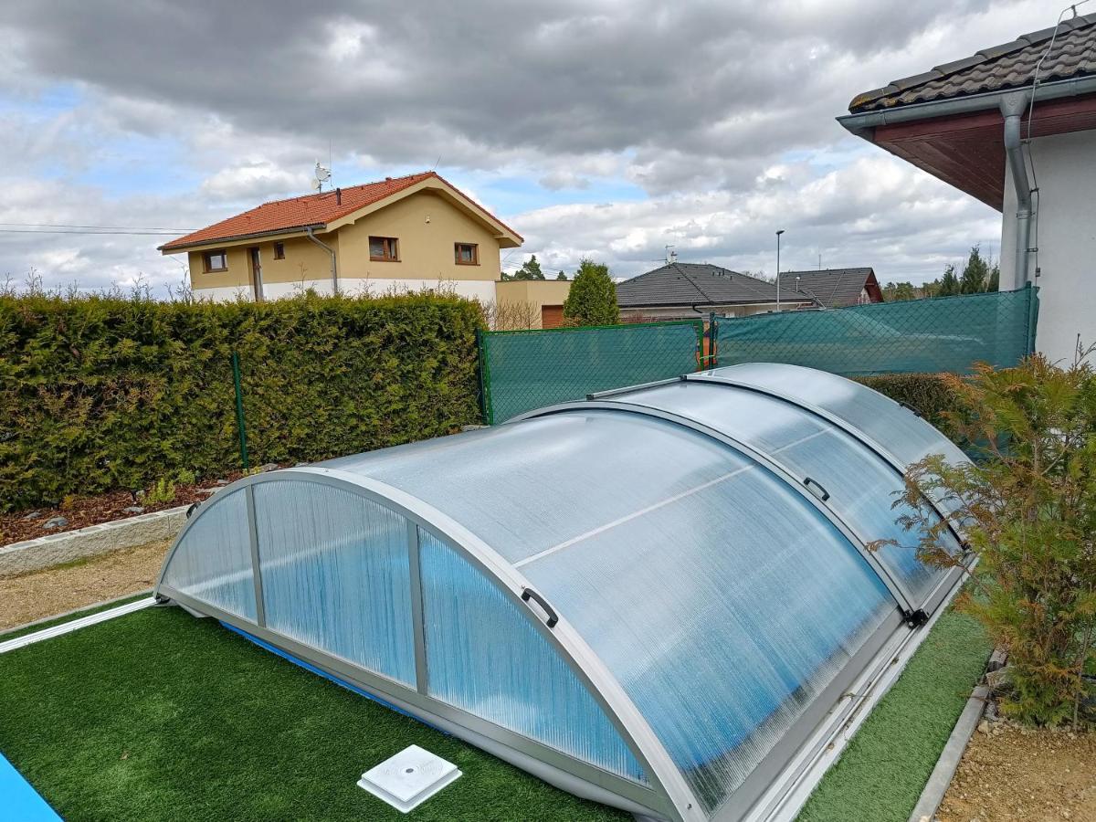 Tremosna Relaxklub Villa S Wellness מראה חיצוני תמונה