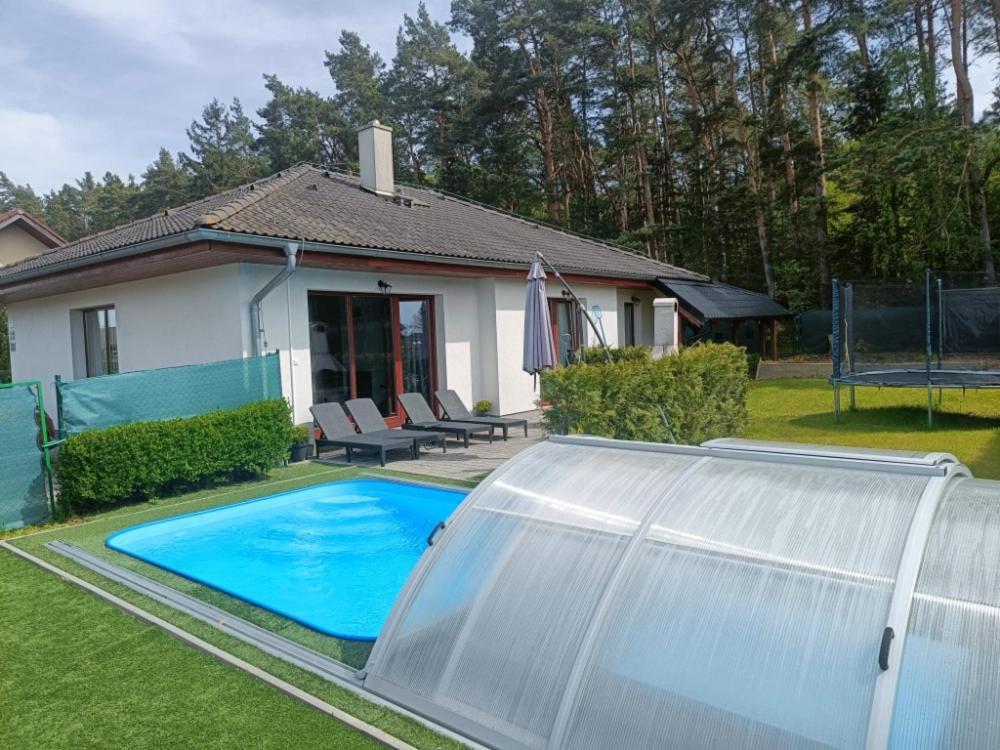 Tremosna Relaxklub Villa S Wellness מראה חיצוני תמונה